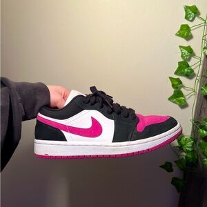 Women’s Size 9 Black/ Cactus Flower Jordan 1 Lows